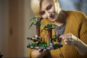 LEGO Star Wars Endor Speeder Chase Diorama