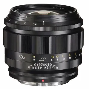 Voigtländer 50 mm /1:1.0 Nokton