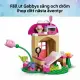 LEGO Kitty Fees Gartenhaus #9